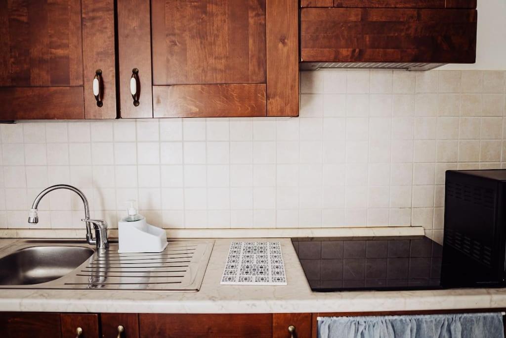 Torre Dalu' - A Due Passi Dalla Spiaggia Di Porta Vecchia, Con Terrazzo Privato E Netflix โมโนโปลี ภายนอก รูปภาพ